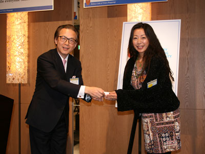 カトーエミイさん