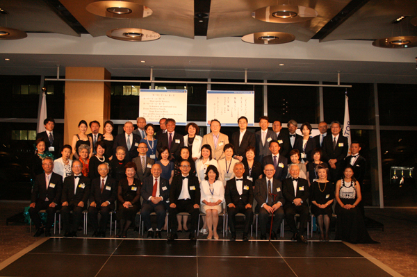 夜間例会例写真4